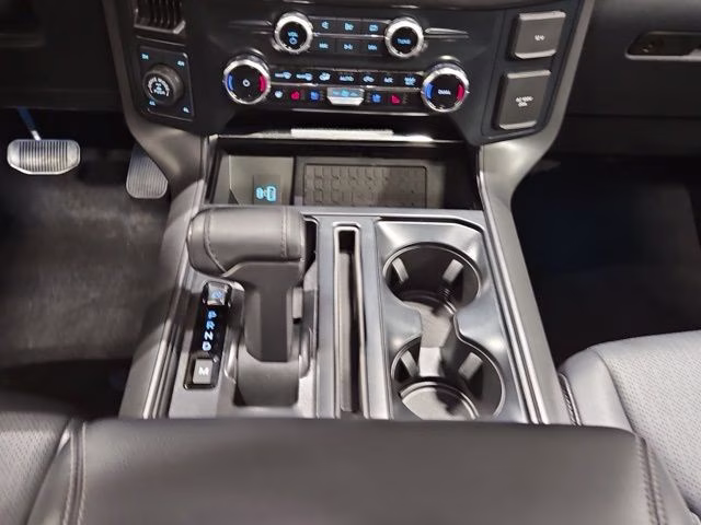2024 Agate Black Metallic Ford F-150 Lariat 4X4 Truck
