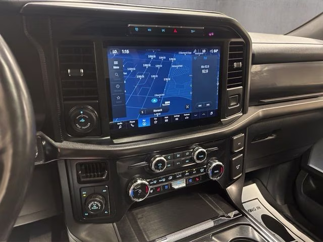 2024 Agate Black Metallic Ford F-150 Lariat 4X4 Truck