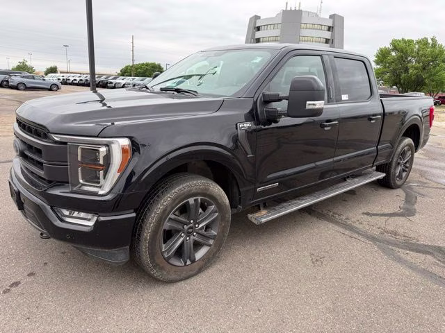 2023 Agate Black Metallic Ford F-150 Lariat 4X4 Truck