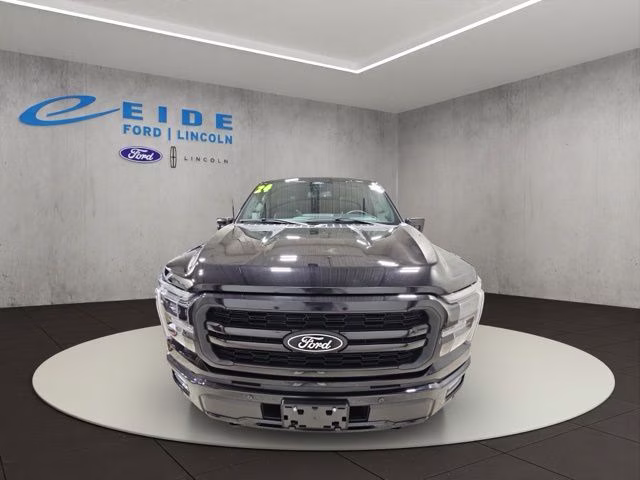 2024 Agate Black Metallic Ford F-150 Lariat 4X4 Truck