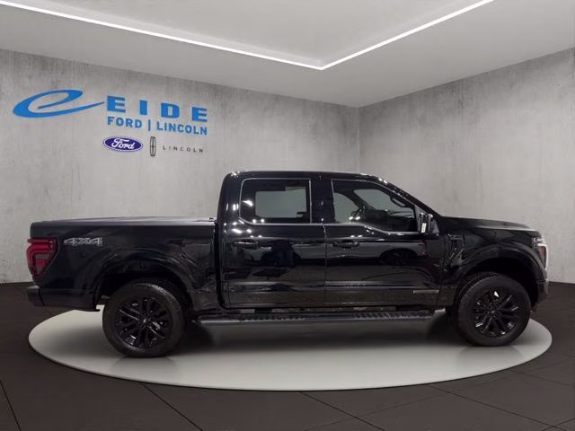 2024 Agate Black Metallic Ford F-150 Lariat 4X4 Truck
