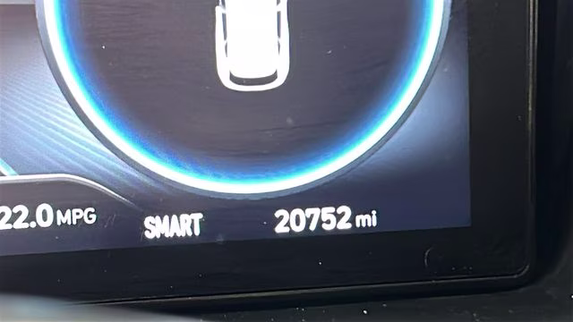 2023 Amazon Gray Hyundai Tucson Limited AWD SUV