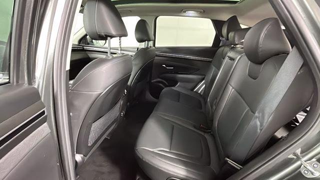 2023 Amazon Gray Hyundai Tucson Limited AWD SUV