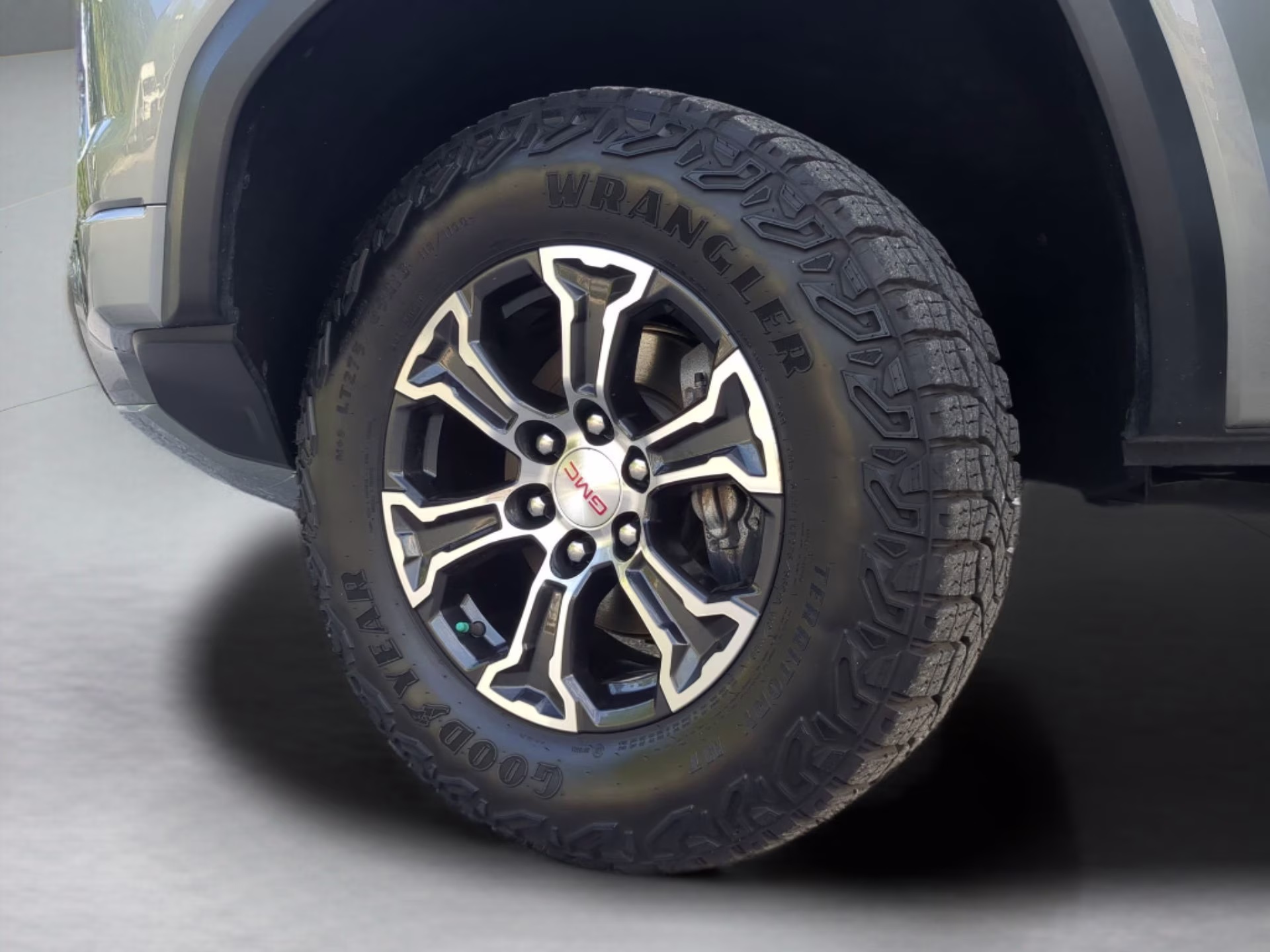 2023 Sterling Metallic GMC Canyon 4WD AT4 Crew Cab Pickup 4X4 Truck