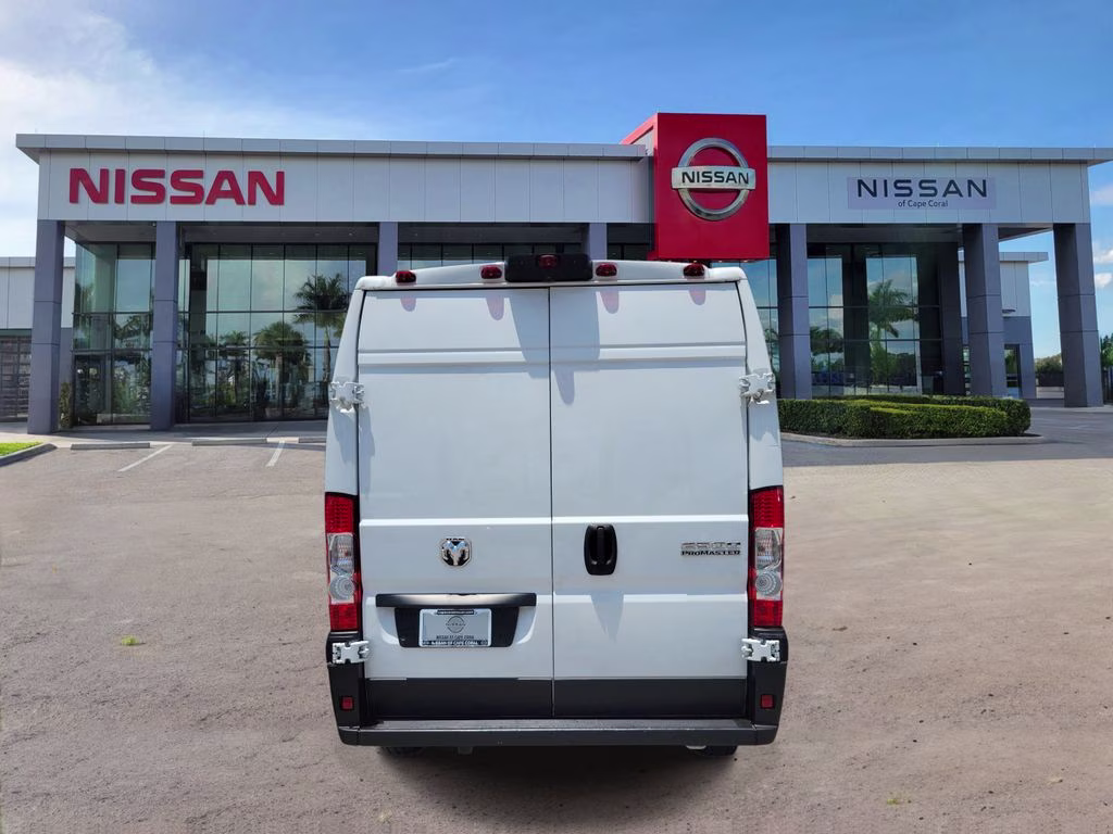 2023 Bright White Clearcoat Ram ProMaster 2500 High Roof FWD Van