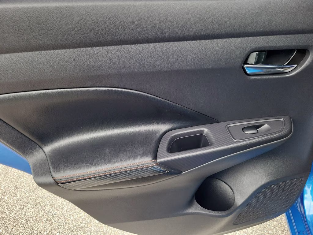 2020 Electric Blue Metallic Nissan Versa 1.6 SR FWD Sedan