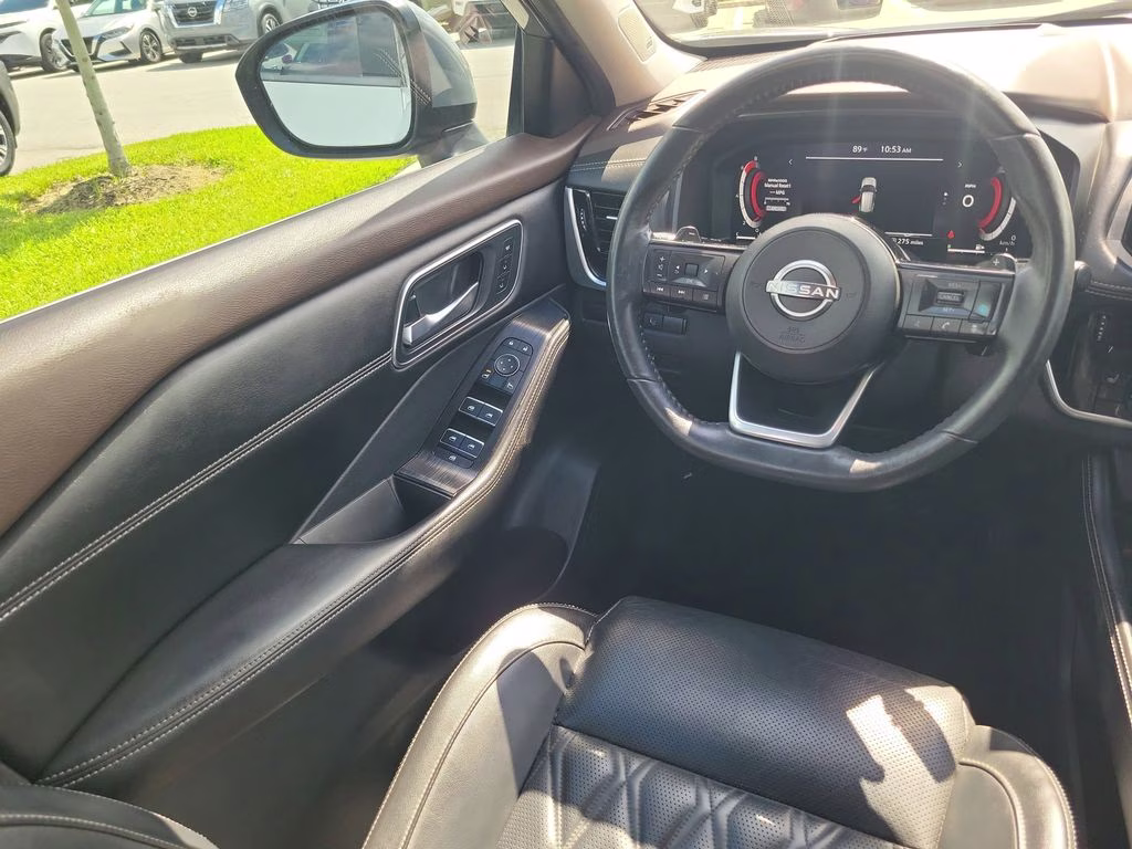2022 Boulder Gray Pearl Nissan Rogue Platinum FWD SUV