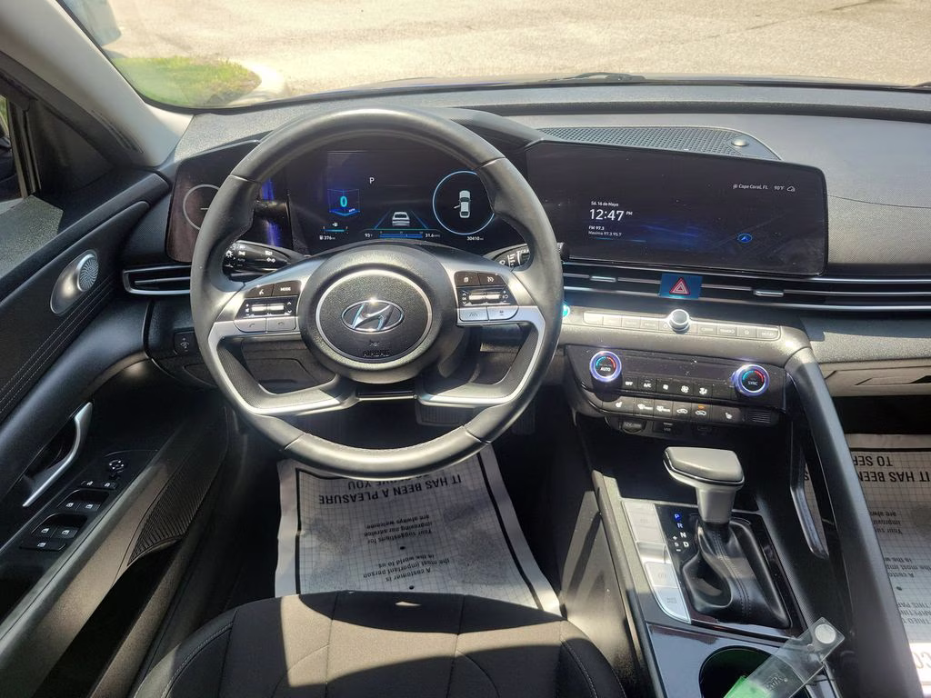 2023 Intense Blue Hyundai Elantra SEL FWD Sedan