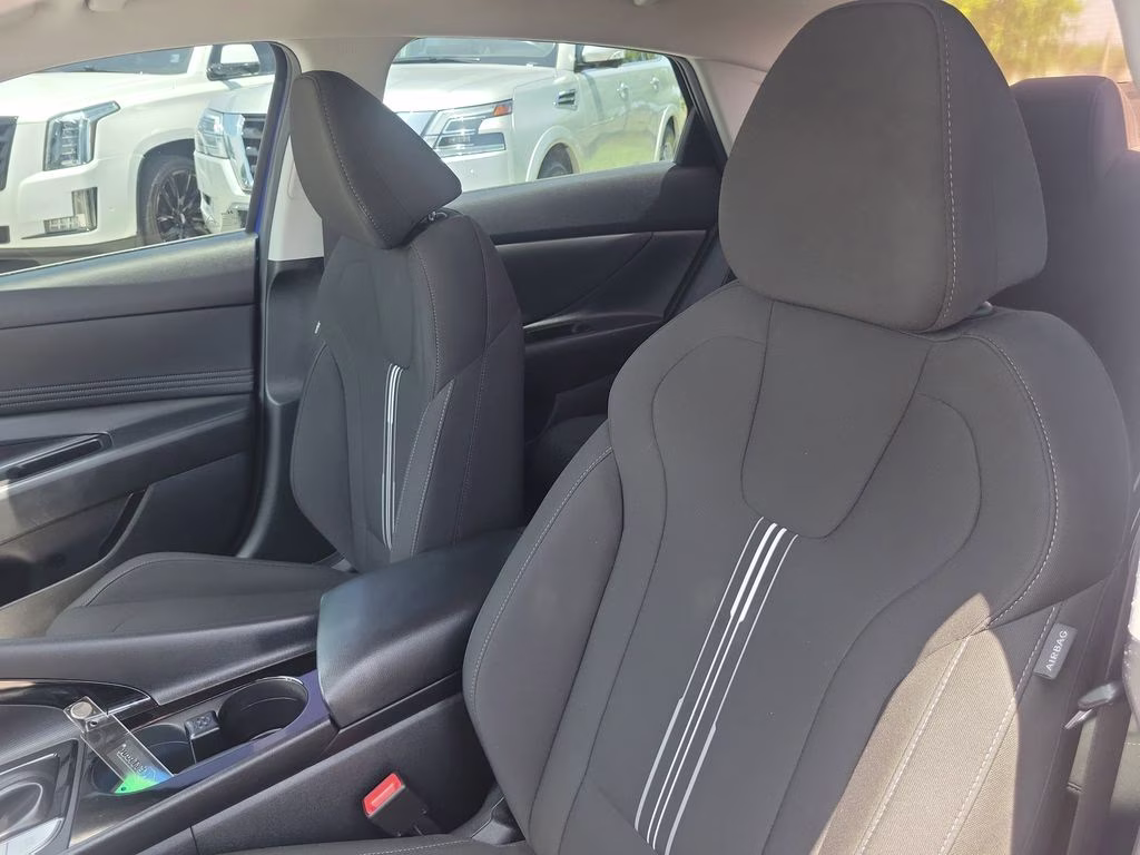 2023 Intense Blue Hyundai Elantra SEL FWD Sedan