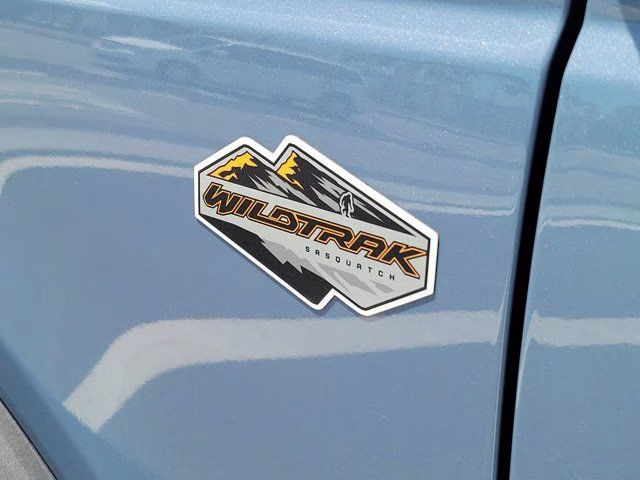 2024 Azure Gray Metallic Ford Bronco Wildtrak 4X4 SUV