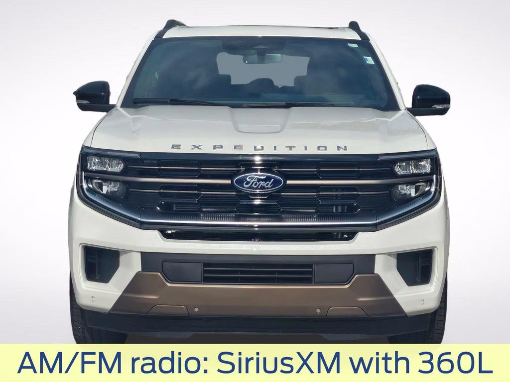 2026 Star White Metallic Tri-Coat Ford Expedition King Ranch 4X4 SUV