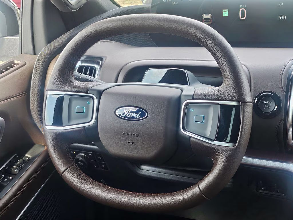 2026 Star White Metallic Tri-Coat Ford Expedition King Ranch 4X4 SUV