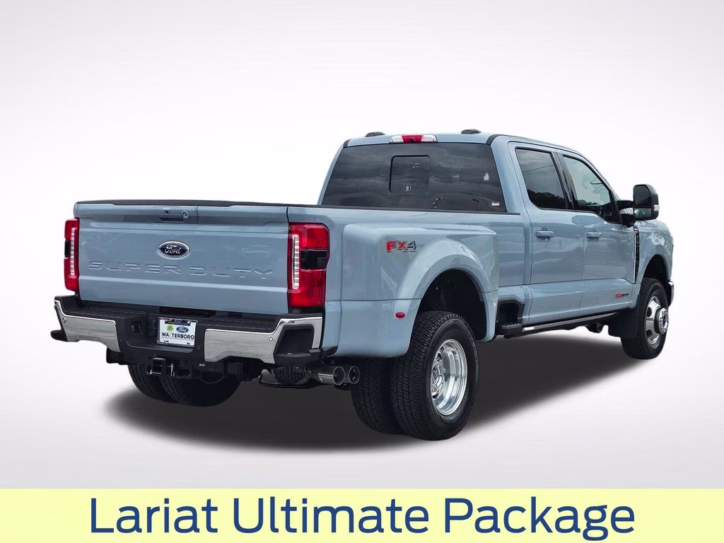 2026 Glacier Gray Metallic TriCoat Ford Super Duty F-350 DRW Lariat 4X4 Truck