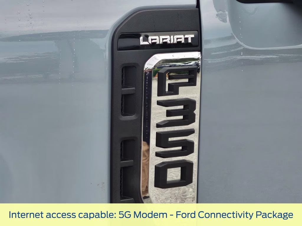 2026 Glacier Gray Metallic TriCoat Ford Super Duty F-350 DRW Lariat 4X4 Truck