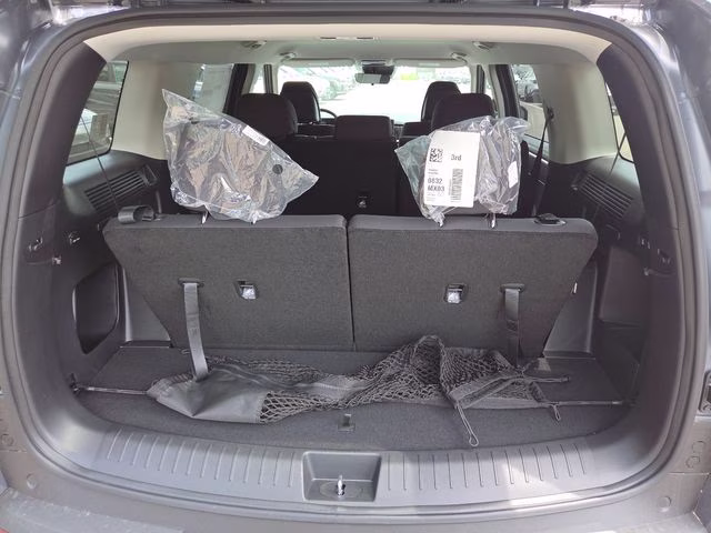 2026 Ecotronic Gray Hyundai Santa Fe SE FWD SUV