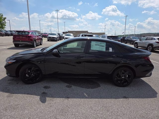 2026 Abyss Black Hyundai Elantra SEL Sport FWD Sedan
