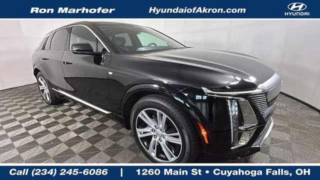 2024 Stellar Black Metallic Cadillac LYRIQ Tech RWD SUV