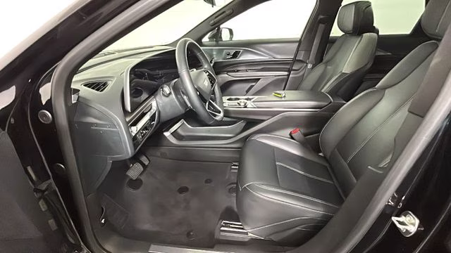 2024 Stellar Black Metallic Cadillac LYRIQ Tech RWD SUV