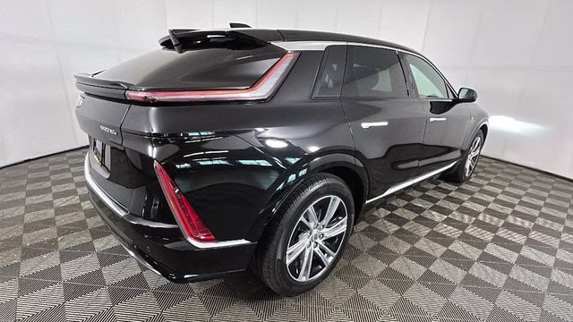 2024 Stellar Black Metallic Cadillac LYRIQ Tech RWD SUV