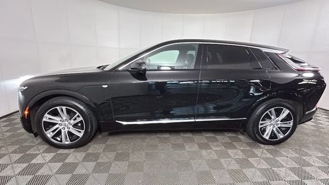 2024 Stellar Black Metallic Cadillac LYRIQ Tech RWD SUV