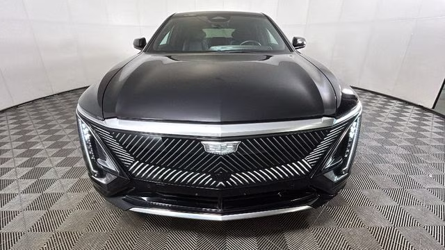 2024 Stellar Black Metallic Cadillac LYRIQ Tech RWD SUV