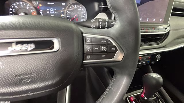 2023 Bright White Clearcoat Jeep Compass Limited 4X4 SUV