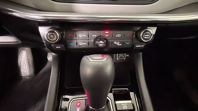 2023 Bright White Clearcoat Jeep Compass Limited 4X4 SUV