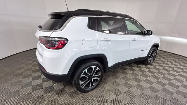 2023 Bright White Clearcoat Jeep Compass Limited 4X4 SUV