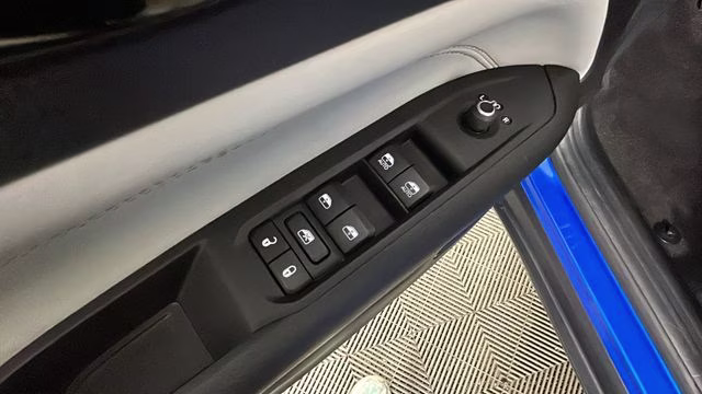 2024 Hydro Blue Pearlcoat Jeep Compass Limited 4X4 SUV