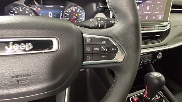 2024 Hydro Blue Pearlcoat Jeep Compass Limited 4X4 SUV