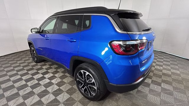 2024 Hydro Blue Pearlcoat Jeep Compass Limited 4X4 SUV