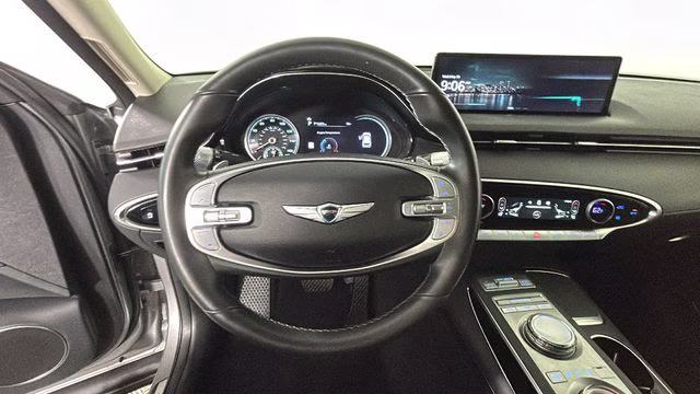 2025 Savile Silver Genesis GV70 2.5T AWD SUV