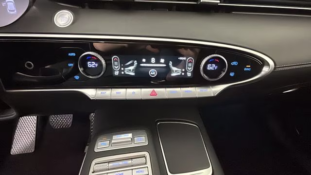 2025 Savile Silver Genesis GV70 2.5T AWD SUV