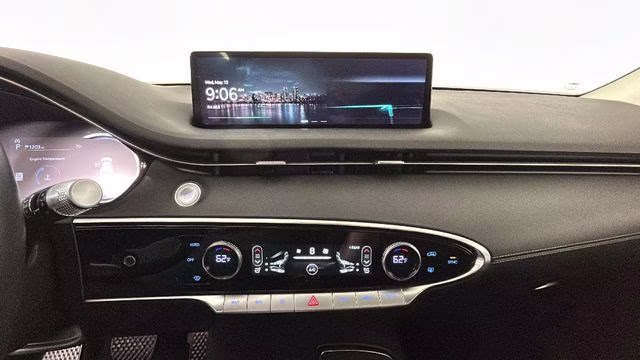 2025 Savile Silver Genesis GV70 2.5T AWD SUV