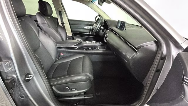 2025 Savile Silver Genesis GV70 2.5T AWD SUV