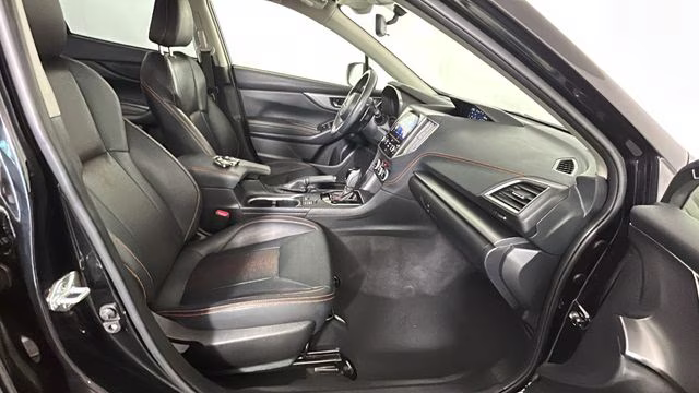 2023 Crystal Black Silica Subaru Crosstrek Limited AWD SUV