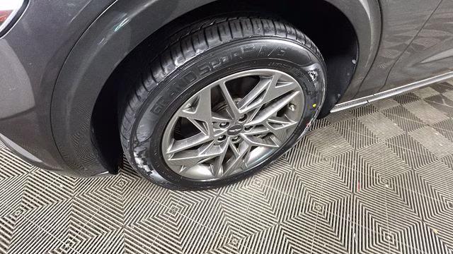 2025 Makalu Gray Genesis GV70 2.5T AWD SUV