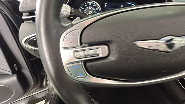 2025 Makalu Gray Genesis GV70 2.5T AWD SUV