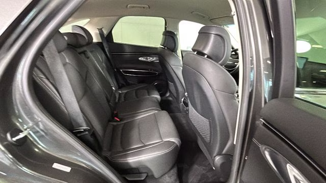 2025 Makalu Gray Genesis GV70 2.5T AWD SUV