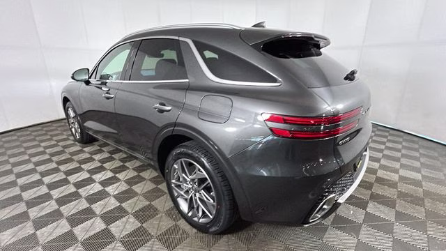 2025 Makalu Gray Genesis GV70 2.5T AWD SUV