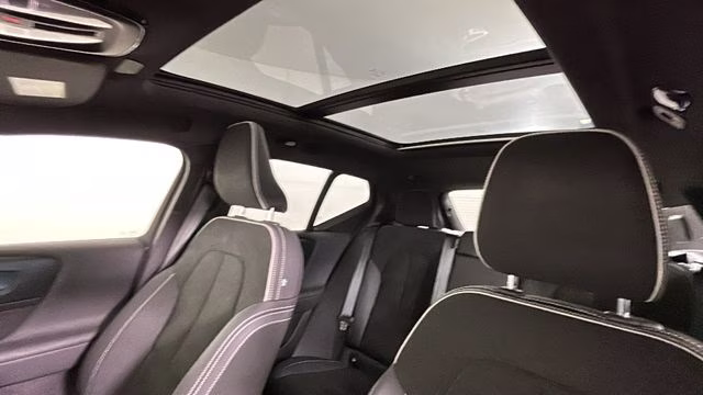2023 Volvo XC40 Recharge Pure Electric Twin Plus AWD SUV