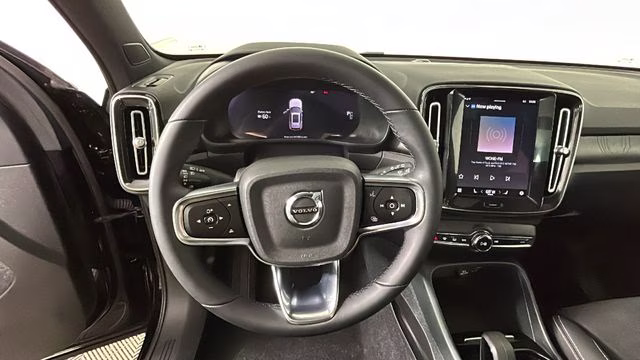 2023 Volvo XC40 Recharge Pure Electric Twin Plus AWD SUV
