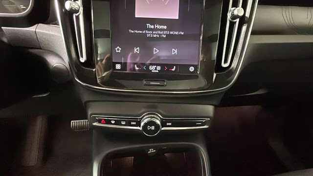 2023 Volvo XC40 Recharge Pure Electric Twin Plus AWD SUV