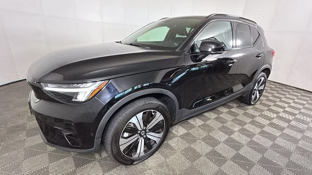 2023 Volvo XC40 Recharge Pure Electric Twin Plus AWD SUV