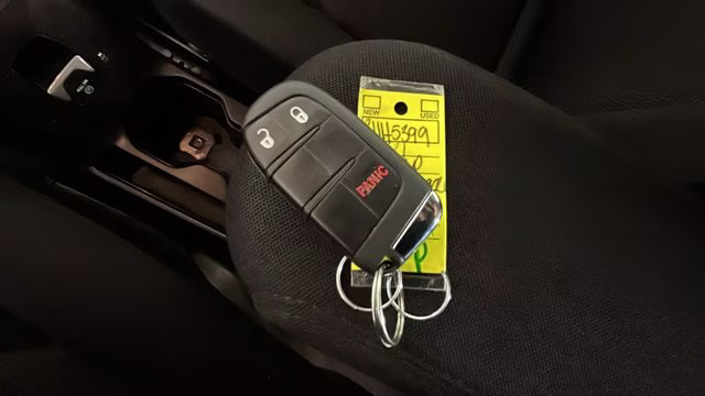 2021 Glacier Metallic Clearcoat Jeep Renegade Sport 4X4 SUV