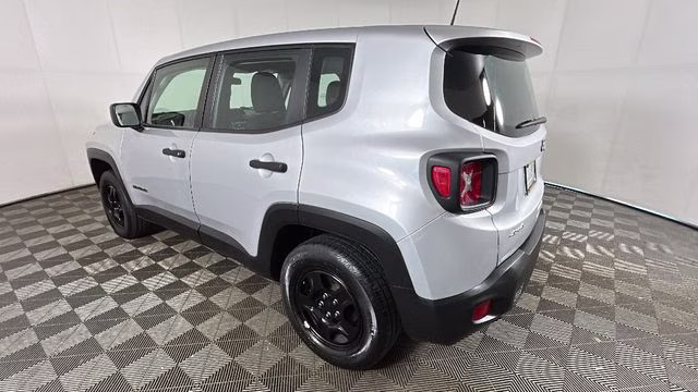 2021 Glacier Metallic Clearcoat Jeep Renegade Sport 4X4 SUV