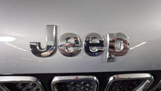 2021 Glacier Metallic Clearcoat Jeep Renegade Sport 4X4 SUV