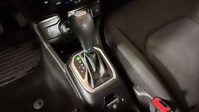 2021 Glacier Metallic Clearcoat Jeep Renegade Sport 4X4 SUV