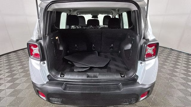 2021 Glacier Metallic Clearcoat Jeep Renegade Sport 4X4 SUV