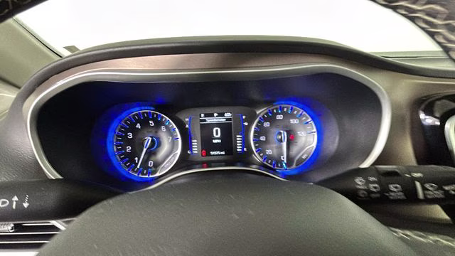 2024 Diamond Black Crystal Pearlcoat Chrysler Voyager LX FWD Van